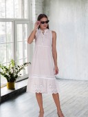 KNEE LENGTH DRESS WITH LACE INSERT