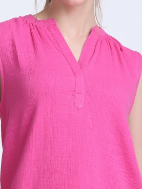 Magenta Cotton Dubble Gauze Sleeve Less Top-back